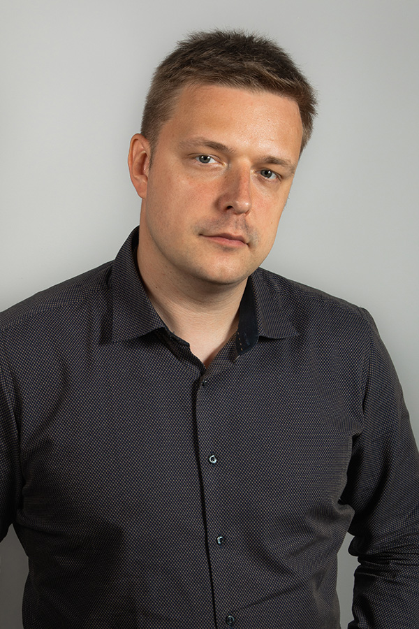 Юрий Ефремов